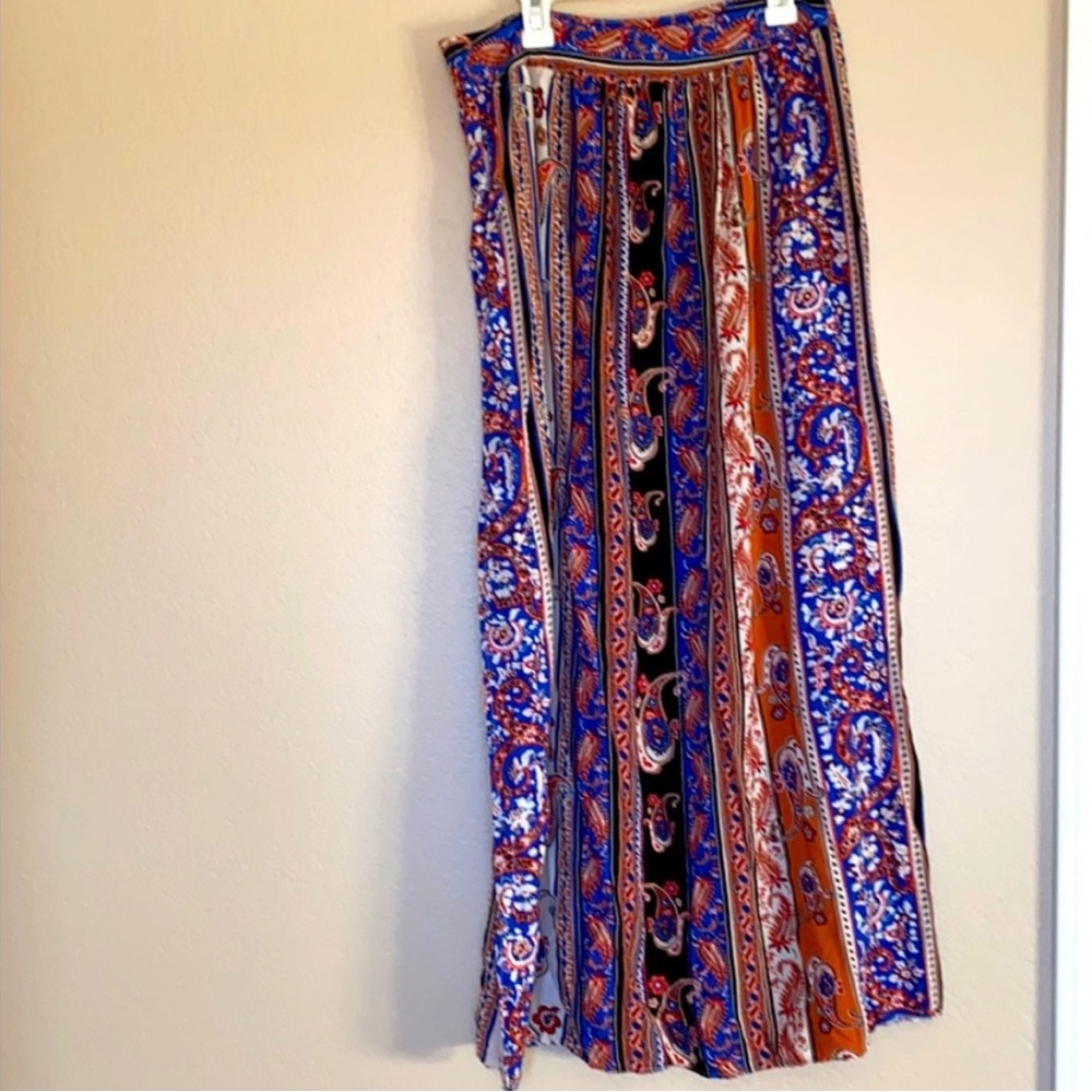 Maxi hippie skirt with slit